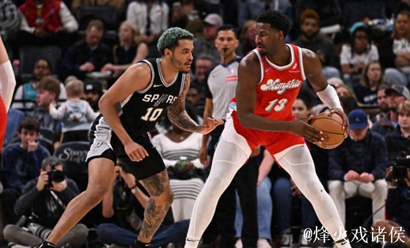 找回自己！杰克逊半场11投9中，得到21分2篮板2助攻1抢断2帽